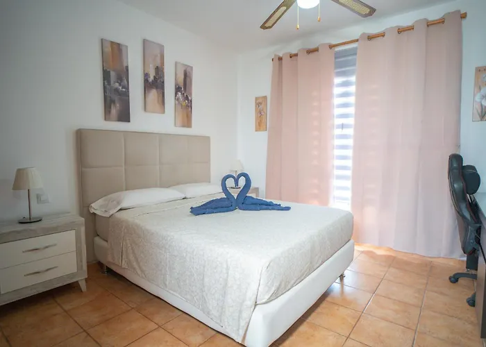 بيت للعطل Bonita Con Piscina Privada *