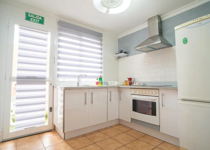 Bonita Con Piscina Privada بيت للعطل