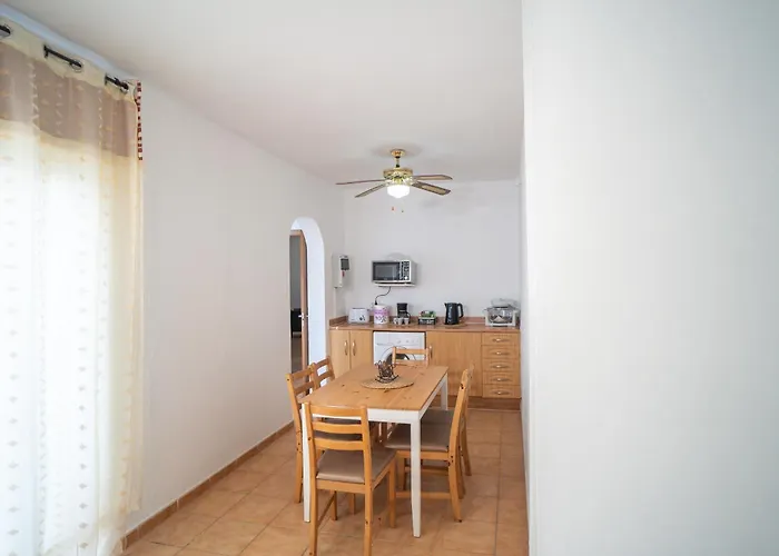 Bonita Con Piscina Privada بيت للعطل *