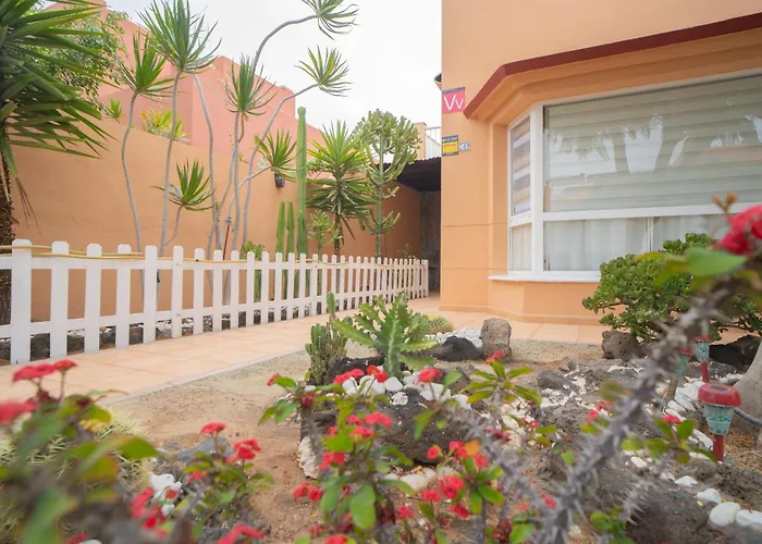 Bonita Con Piscina Privada *