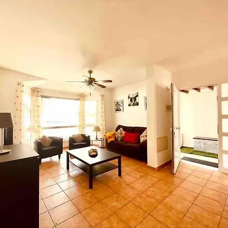 Bonita Casa Con Piscina Privada Semesterbostad Corralejo