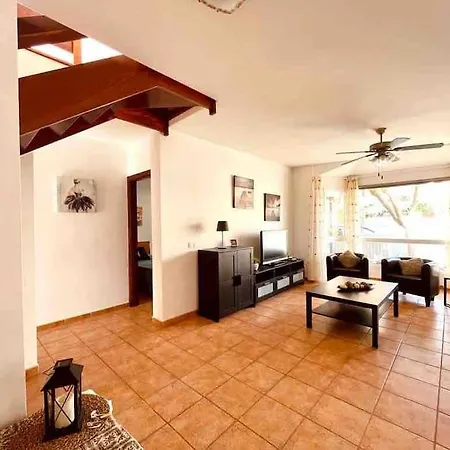 Bonita Casa Con Piscina Privada Semesterbostad