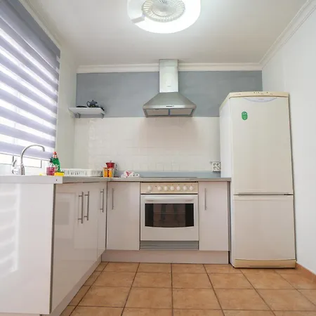 Bonita Con Piscina Privada Feriehus *